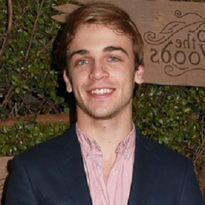 celebrity Sean Grandillo